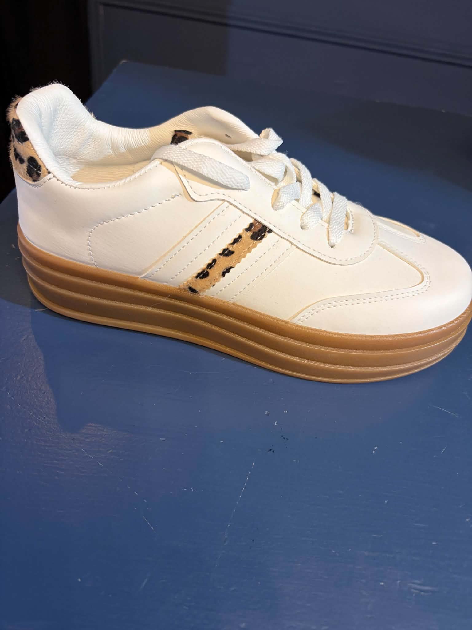 Leopard detail trainer