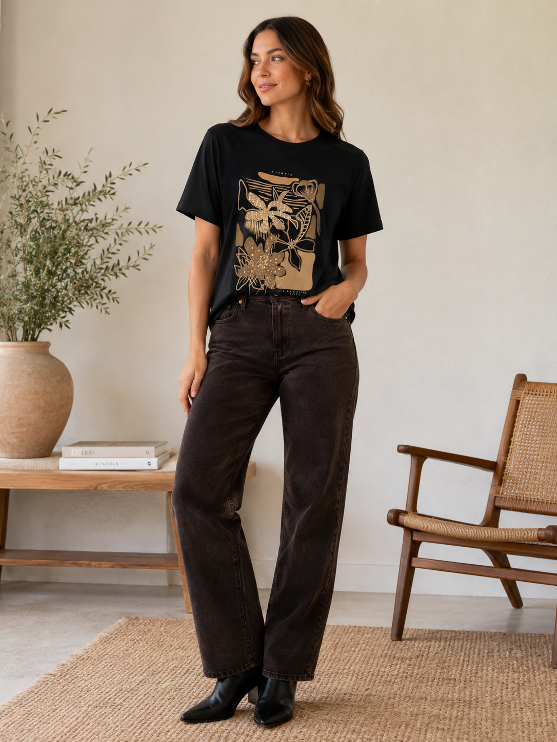 Black pattern t shirt